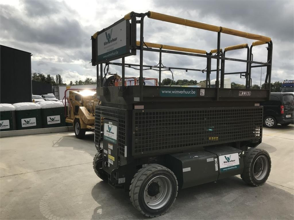 JLG M3369 (4331) - رافعة هيدروليكية مقصية: صورة 4 JLG M3369 (4331) - رافعة هيدروليكية مقصية: صورة 4