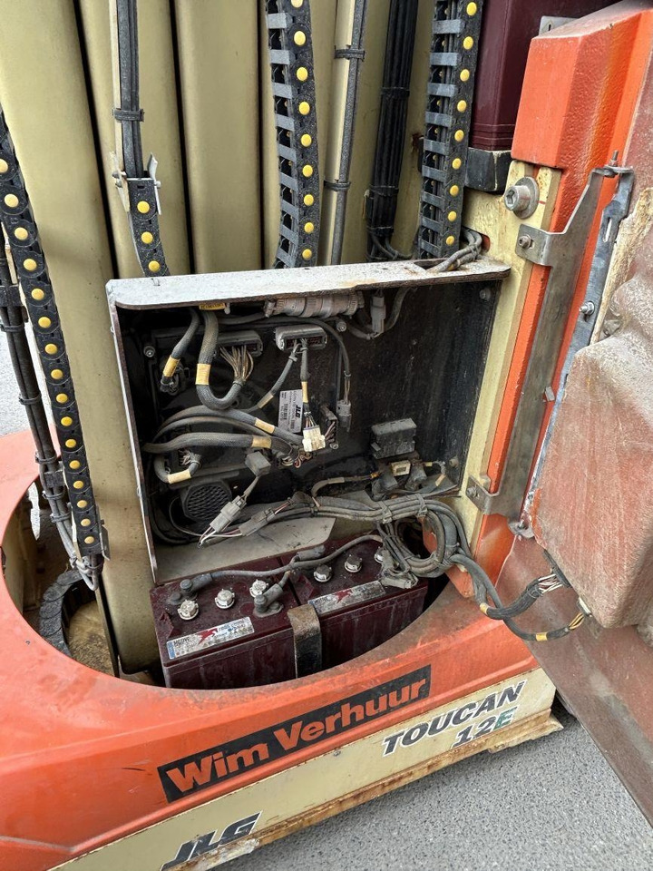 الرأسي رفع الصاري JLG Toucan 12E (1933): صورة 10