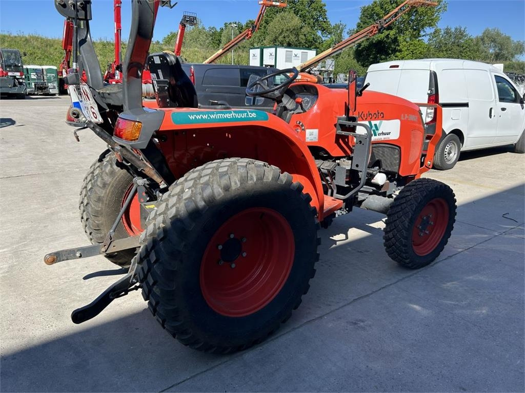 Kubota L1-382 (5283) - جرار البلدية: صورة 5 Kubota L1-382 (5283) - جرار البلدية: صورة 5