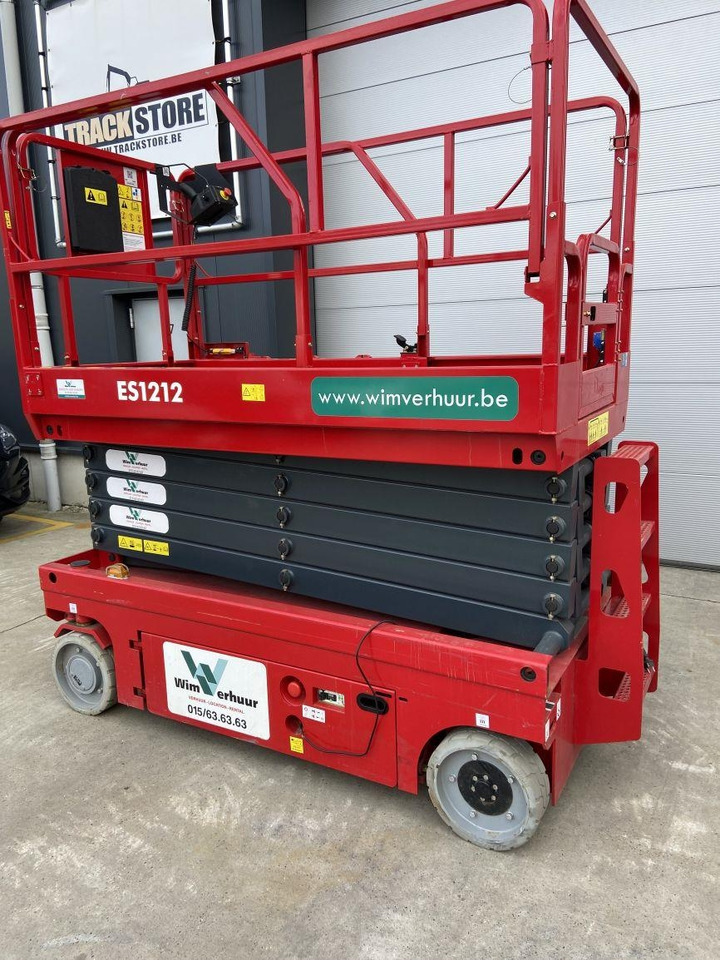 Magni ES1212AC (6444) - رافعة هيدروليكية مقصية: صورة 3 Magni ES1212AC (6444) - رافعة هيدروليكية مقصية: صورة 3