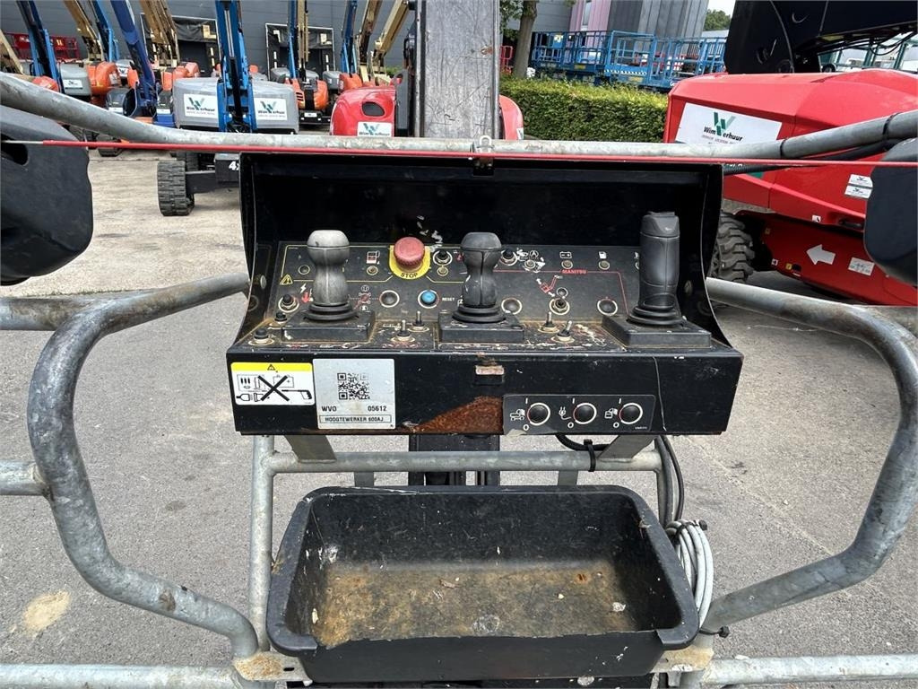 Manitou 200 ATJ RC ST5 (5612) - شاحنة ذراع مفصلي: صورة 4 Manitou 200 ATJ RC ST5 (5612) - شاحنة ذراع مفصلي: صورة 4