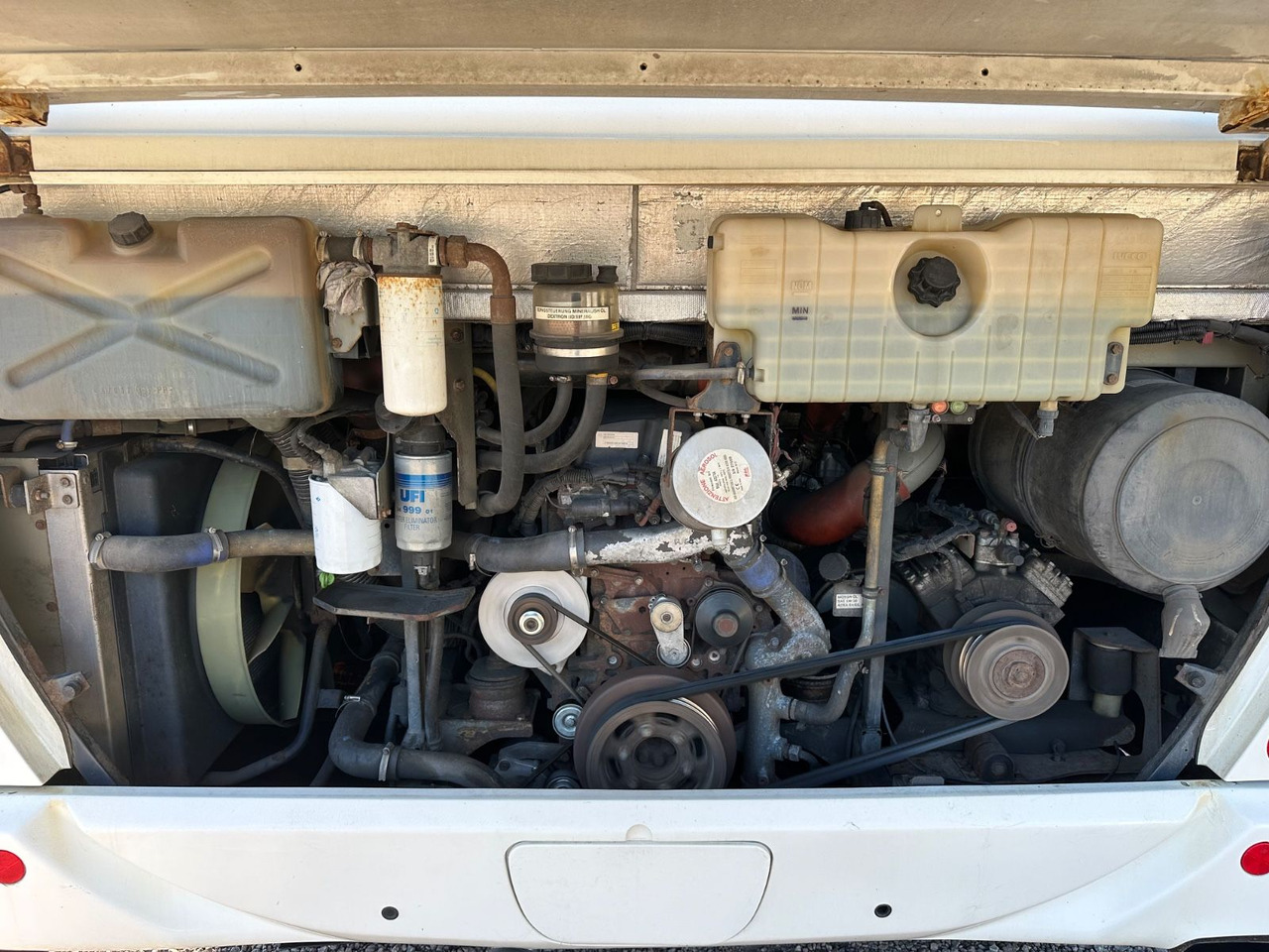 Iveco Irisbus Crossway LE SFR 162 *AC*100 km/h*Schalt - حافلة المدينة: صورة 3 Iveco Irisbus Crossway LE SFR 162 *AC*100 km/h*Schalt - حافلة المدينة: صورة 3