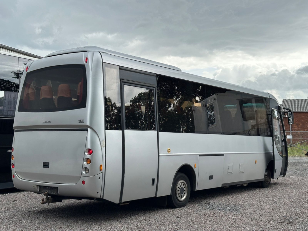 Iveco Kapena Tema 100 (32*Sitze*DE*TOP*Schalt) O510 Iveco Kapena Tema 100 , O 510, 818, Rapido - حافلة صغيرة, ميكروباص: صورة 2 Iveco Kapena Tema 100 (32*Sitze*DE*TOP*Schalt) O510 Iveco Kapena Tema 100 , O 510, 818, Rapido - حافلة صغيرة, ميكروباص: صورة 2