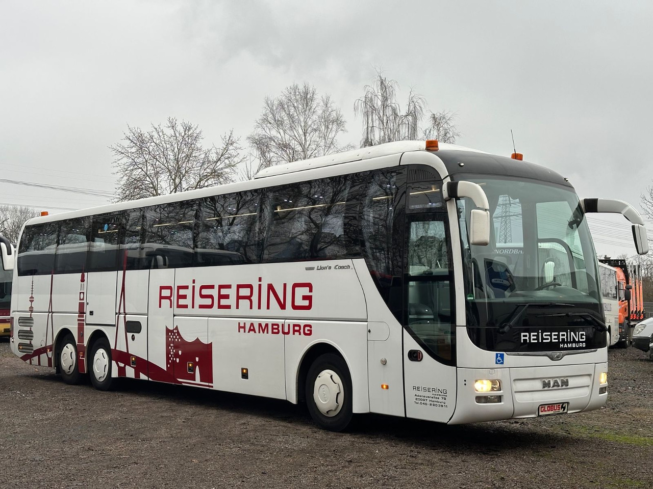 MAN R08 Lions Coach L (wenig Km*Behinderten gerecht) MAN R08 Lions Coach L (wenig Km*Behinderten gerecht) - مركبة كوتش: صورة 2 MAN R08 Lions Coach L (wenig Km*Behinderten gerecht) MAN R08 Lions Coach L (wenig Km*Behinderten gerecht) - مركبة كوتش: صورة 2