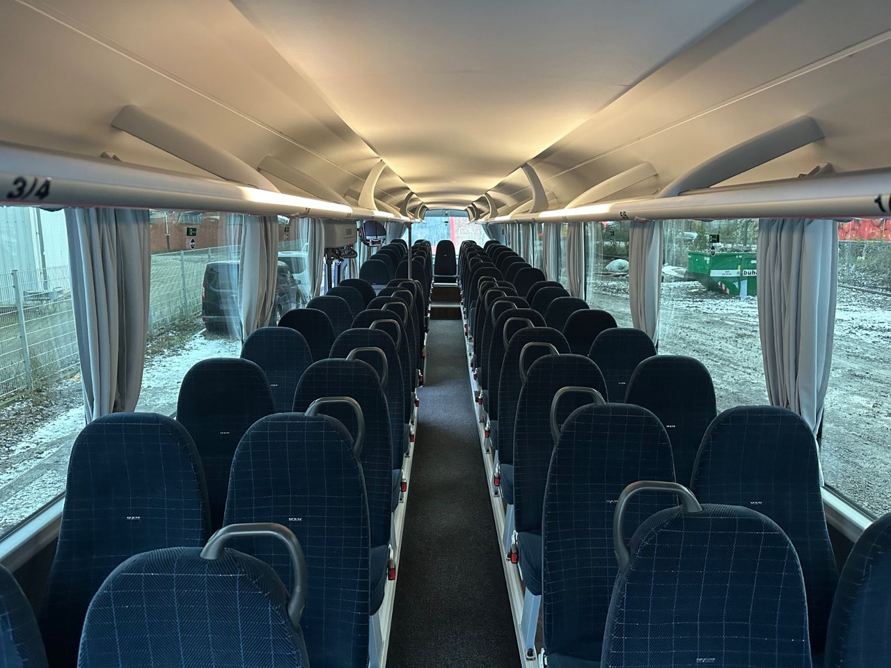 MAN R13 Lions Regio L (65Sitze*251 tKm) - حافلة سوبربان: صورة 5 MAN R13 Lions Regio L (65Sitze*251 tKm) - حافلة سوبربان: صورة 5