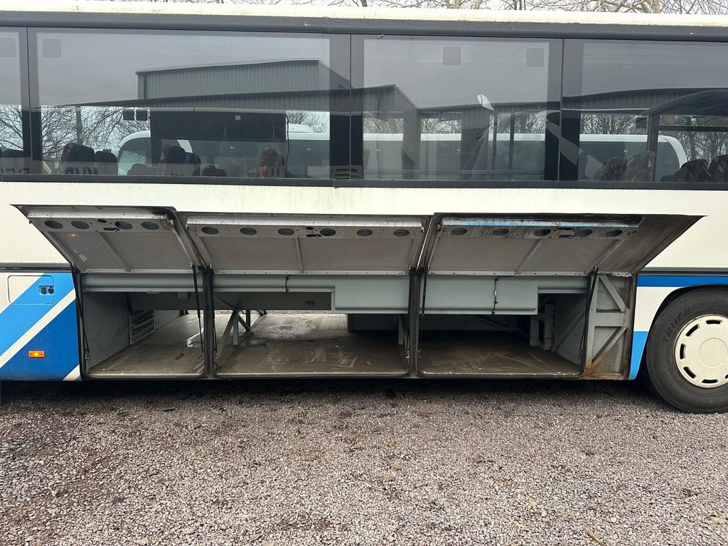 Mercedes-Benz O550 Integro - حافلة سوبربان: صورة 4 Mercedes-Benz O550 Integro - حافلة سوبربان: صورة 4