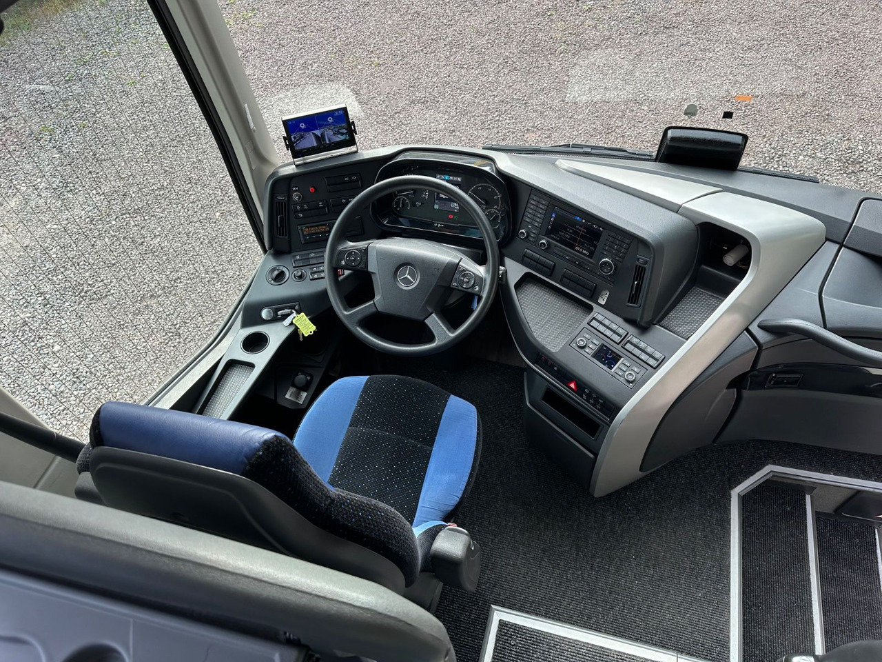 Mercedes-Benz Tourismo E 16 RHD-M/2A (wenig Km*TOP*61 Sitze) - مركبة كوتش: صورة 5 Mercedes-Benz Tourismo E 16 RHD-M/2A (wenig Km*TOP*61 Sitze) - مركبة كوتش: صورة 5