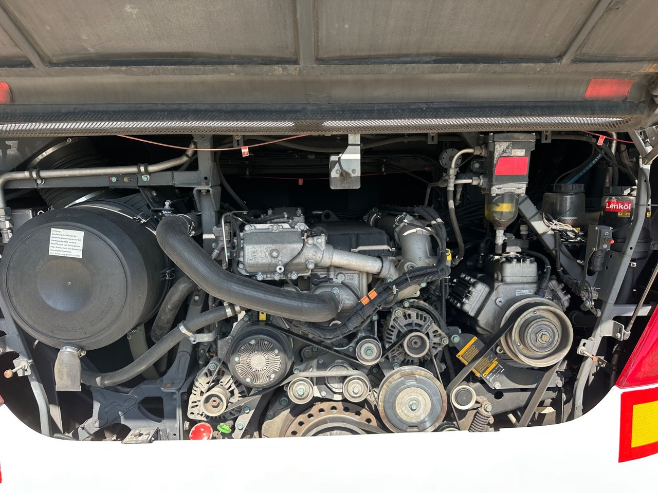 Neoplan P06 Skyliner L (83 Sitze*TOP*Motor Neu*Panorama) - حافلة ذات طابقين: صورة 3 Neoplan P06 Skyliner L (83 Sitze*TOP*Motor Neu*Panorama) - حافلة ذات طابقين: صورة 3