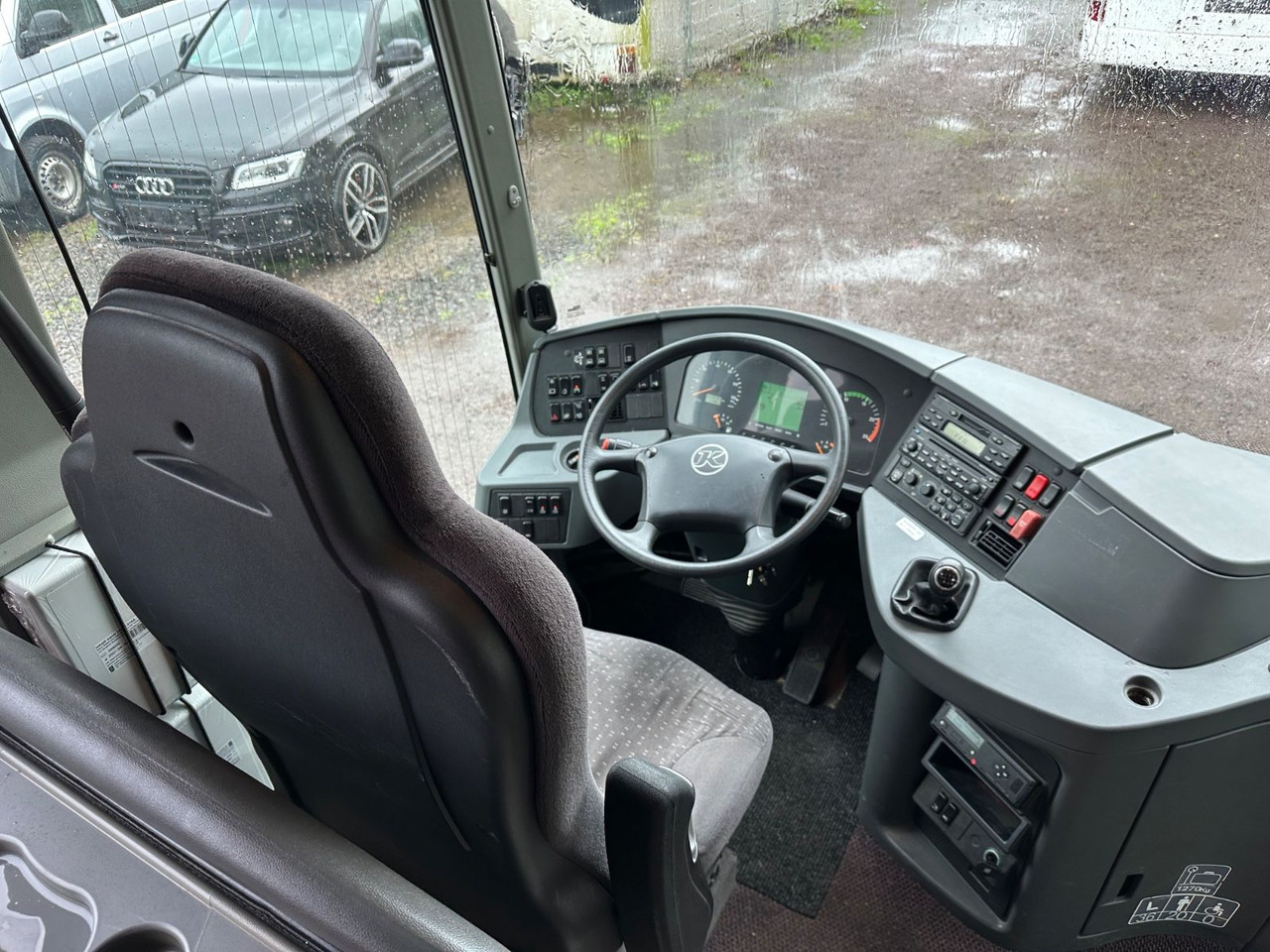 Setra S 412 UL-GT (Klima*DE) - حافلة سوبربان: صورة 5 Setra S 412 UL-GT (Klima*DE) - حافلة سوبربان: صورة 5