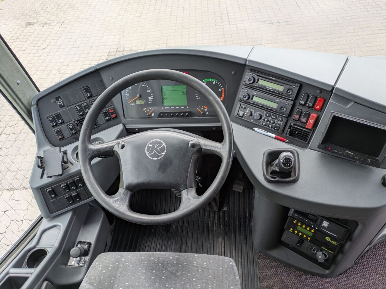 Setra S 416 GT (55 Sitze*WC) - حافلة سوبربان: صورة 3 Setra S 416 GT (55 Sitze*WC) - حافلة سوبربان: صورة 3