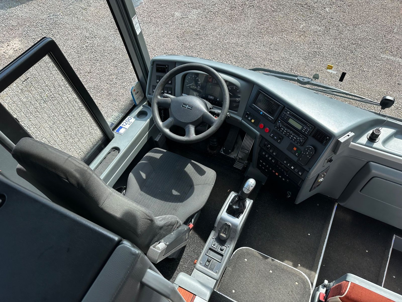 Vanhool T915 Astronef (Euro 5*Panorama Dach) - مركبة كوتش: صورة 5 Vanhool T915 Astronef (Euro 5*Panorama Dach) - مركبة كوتش: صورة 5