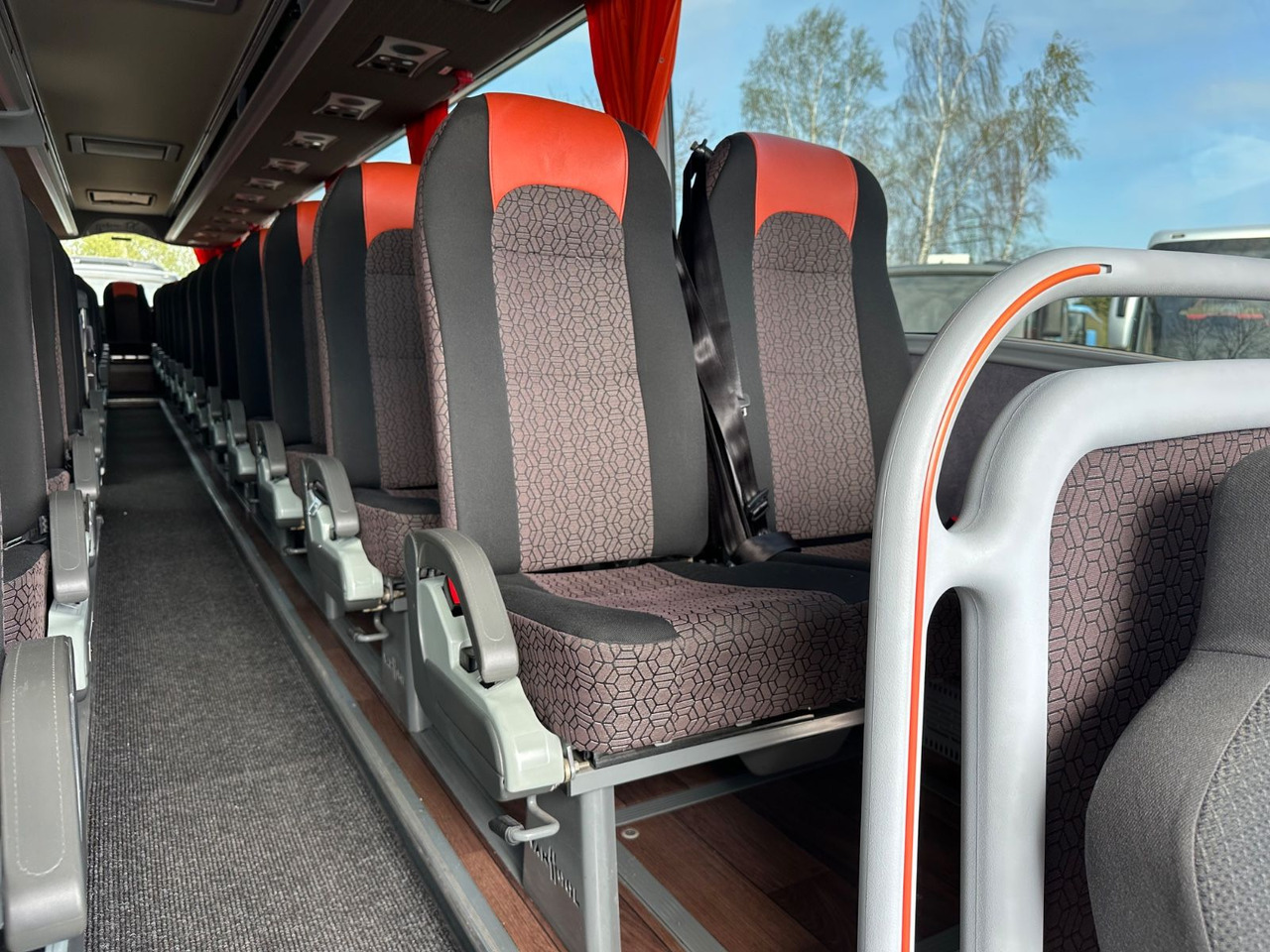 Vanhool VanHool x Scania TX 16 ACRON 6x2 (Euro6*55 Sitze - مركبة كوتش: صورة 5 Vanhool VanHool x Scania TX 16 ACRON 6x2 (Euro6*55 Sitze - مركبة كوتش: صورة 5