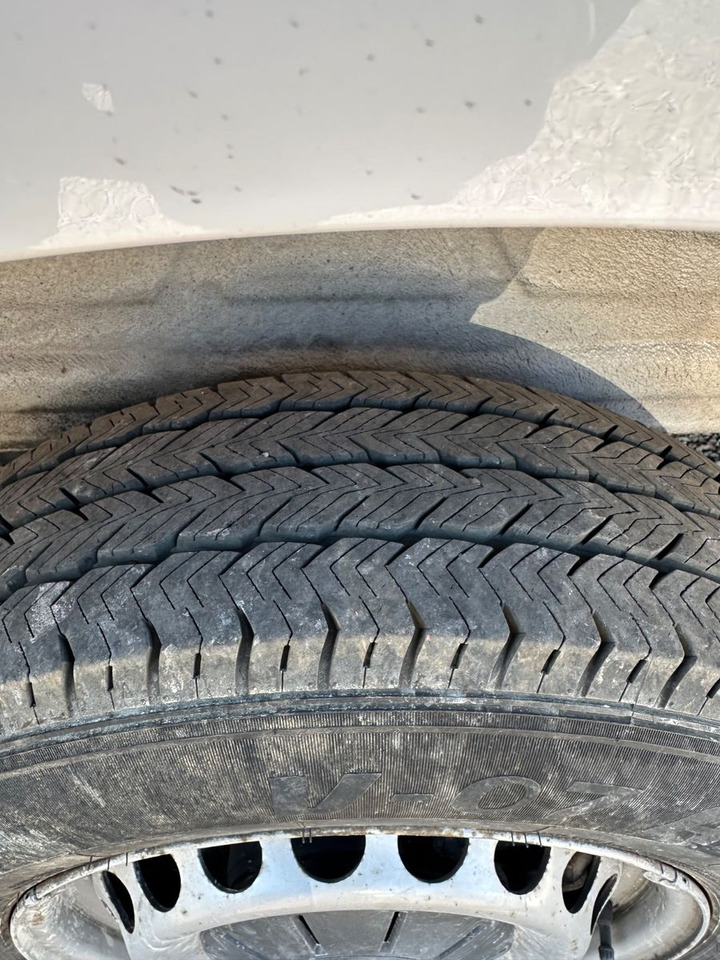Volkswagen Crafter 2.0 TDi Transporter (PDC+Cam.*AC*Autom.) - ميكروباص: صورة 3 Volkswagen Crafter 2.0 TDi Transporter (PDC+Cam.*AC*Autom.) - ميكروباص: صورة 3