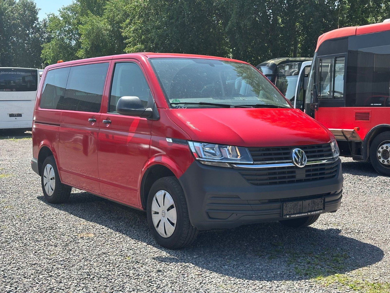 Volkswagen T6 Kombi (PDC Hi*ACC*StandHz*9 Sitzer*AC) - ميكروباص: صورة 2 Volkswagen T6 Kombi (PDC Hi*ACC*StandHz*9 Sitzer*AC) - ميكروباص: صورة 2