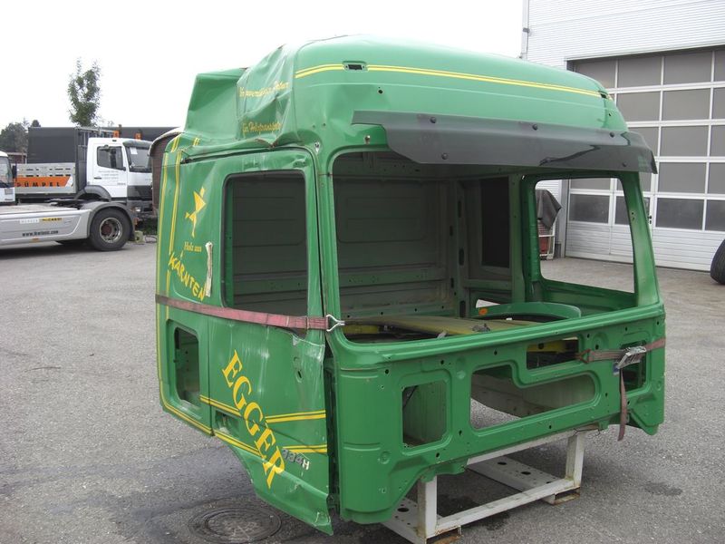 MERCEDES BENZ Actros MP2 Rohbau/Beschaedigt - كابينة: صورة 2 MERCEDES BENZ Actros MP2 Rohbau/Beschaedigt - كابينة: صورة 2