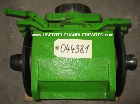 MERLO DIFFERENTIAL GEAR REAR AXLE FOR MULTIFARMER === DIFFERENTIAL HINT. ACHSE FUR MULTIFARMER Nr. 044381 /065359/ - صندوق التروس التفاضلية - رافعة تلسكوبية: صورة 1 MERLO DIFFERENTIAL GEAR REAR AXLE FOR MULTIFARMER === DIFFERENTIAL HINT. ACHSE FUR MULTIFARMER Nr. 044381 /065359/ - صندوق التروس التفاضلية - رافعة تلسكوبية: صورة 1